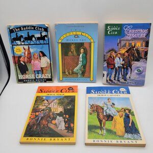 The Saddle Club by Bonnie Bryant LOT of 5 Vintage Chapter Books - CB007